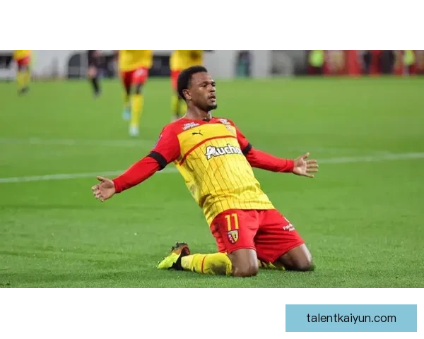 足球老将状态回暖，近期赛事表现稳健值得关注